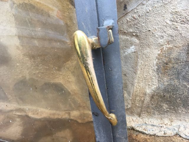 Puerta de chimenea con cristal