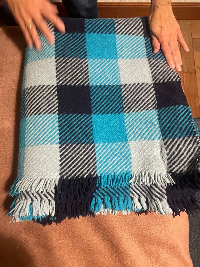 Manta Lana Tartán Ezcaray Azul Turquesa