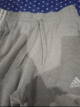 Pantalones Adidas grises