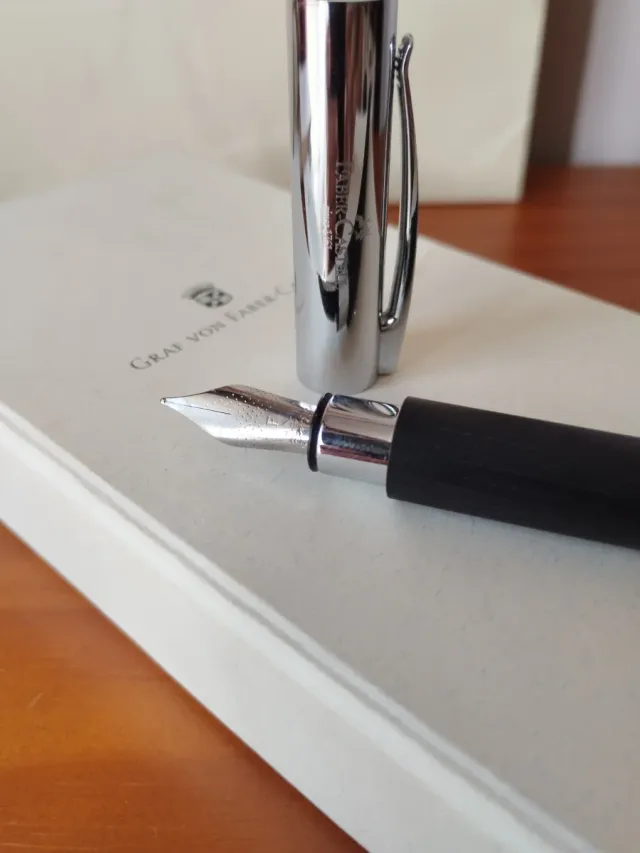 Faber-Castell Pluma y Bolígrafo Nuevo