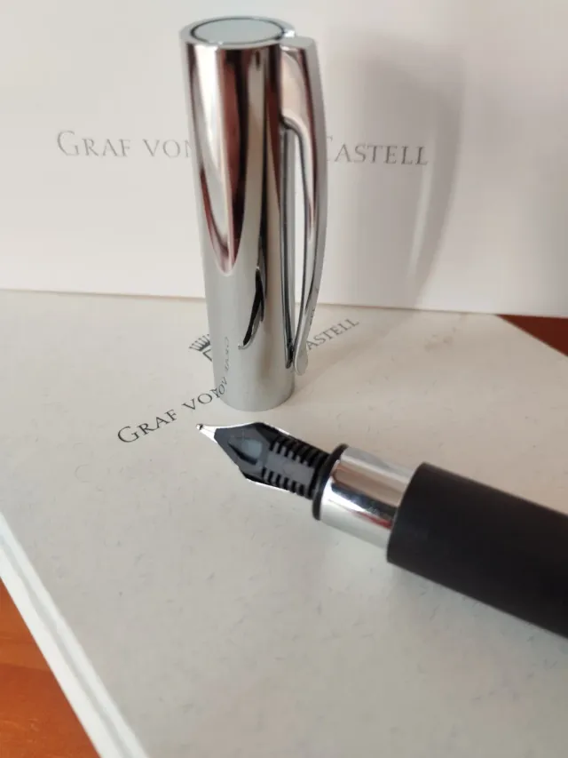 Faber-Castell Pluma y Bolígrafo Nuevo