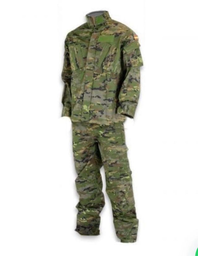 Uniforme militare boscosa
