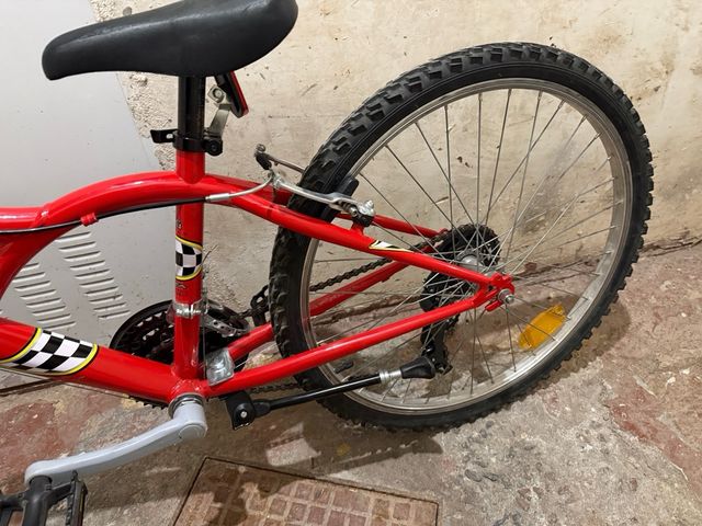 Bicicleta 24 Carreras Roja