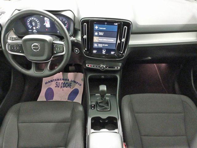 Volvo XC40 T3 Momentum Pro