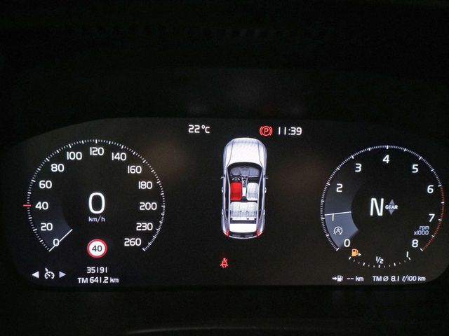 Volvo XC40 T3 Momentum Pro