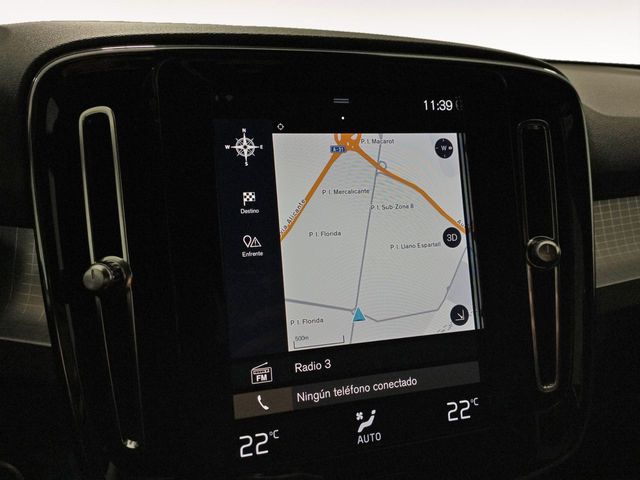 Volvo XC40 T3 Momentum Pro