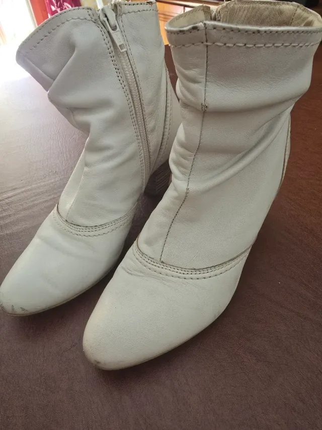 Stivaletti donna tg. 35