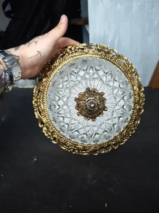 Lampada da soffitto vintage in vetro e metallo dorato