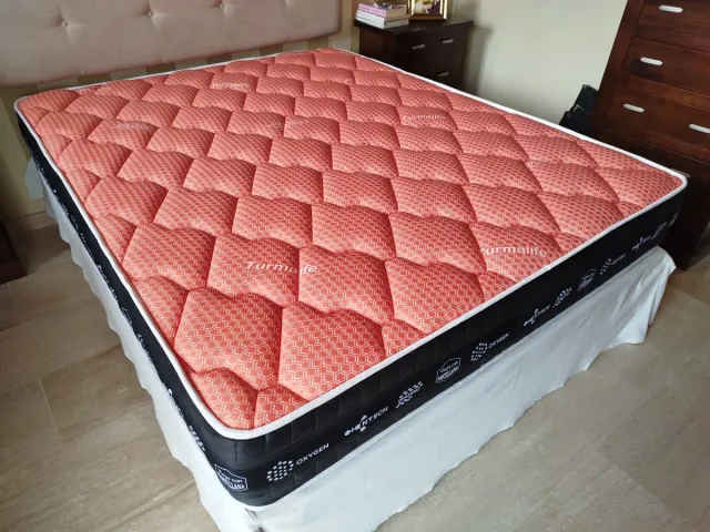 A Estrenar!! Colchón ViscoGrageno 135x190.