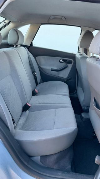 SEAT IBIZA 1.4i AUTOMATICO !! 2.950€ !!