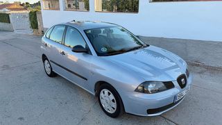 SEAT IBIZA 1.4i AUTOMATICO !! 2.950€ !!