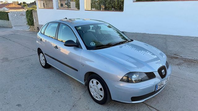 SEAT IBIZA 1.4i AUTOMATICO !! 2.950€ !!