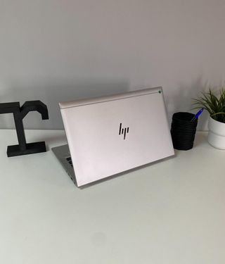 Portátil TÁCTIL HP 830 G7 i5 10a 16Gb RAM 512GbSSD