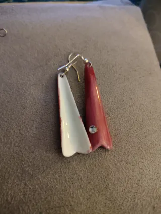 Pendientes largos rosa con brillantes