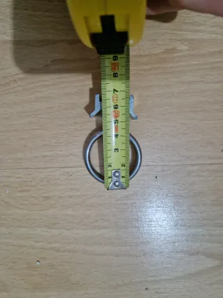 Anillo de fijación para rieles