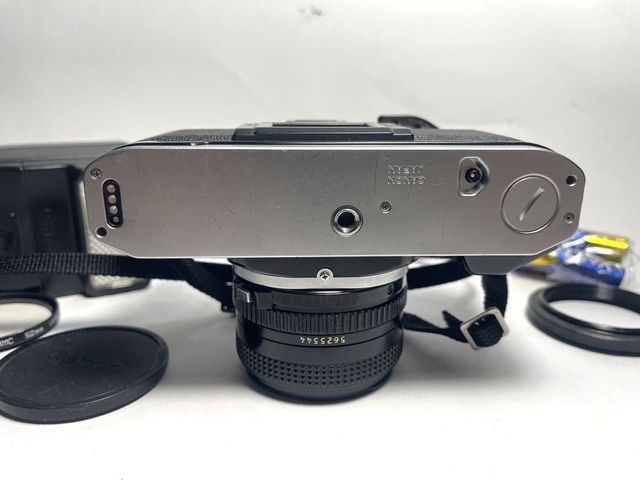 Canon AE-1 Program + Flash + Canon FD 50mm/1:1,8