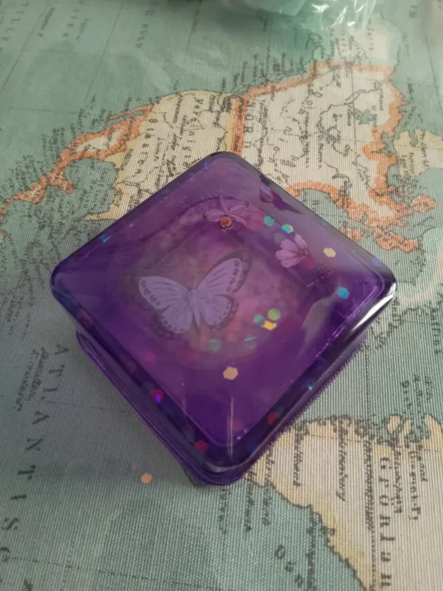 Joyero artesanal resina epoxi mariposa
