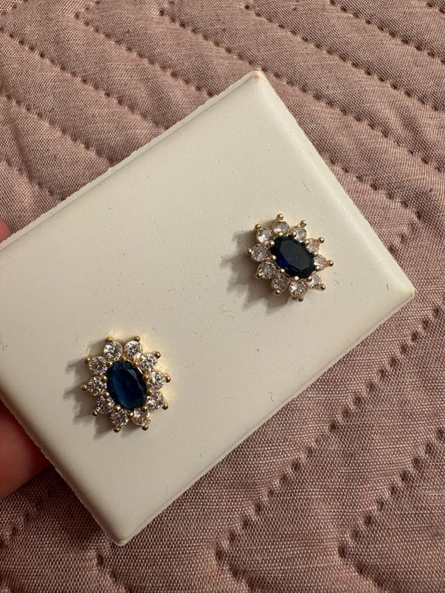 Pendientes dorados de tortuga en acero