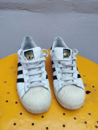 Zapatillas Adidas Superstar Mujer Talle 38.5