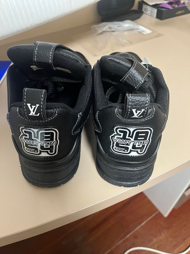 Louis Vuitton LV 1854 Zapatillas Negras