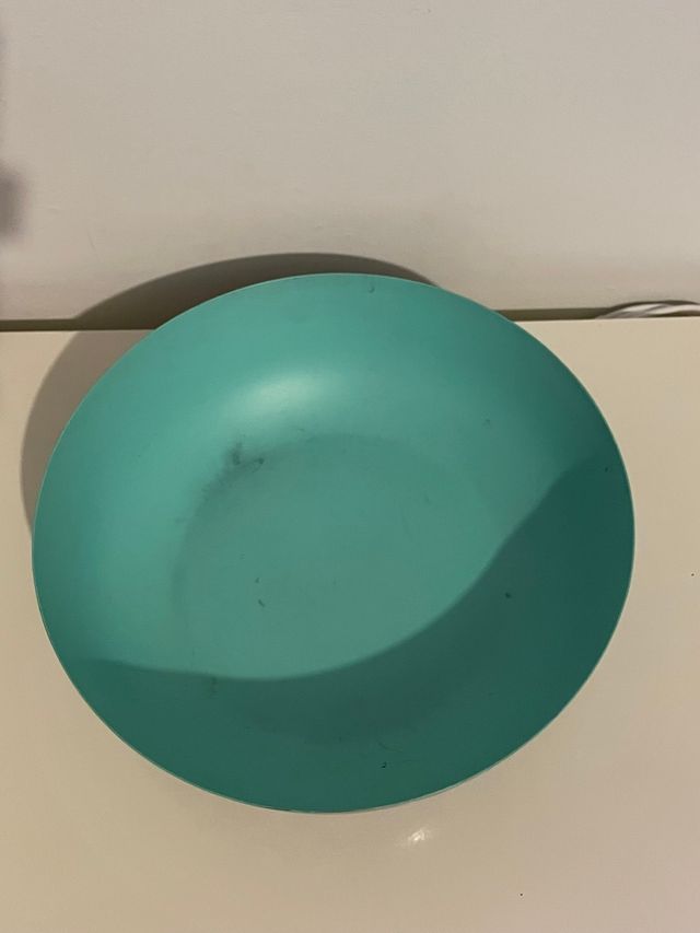 Fuente Conforama Negra y Turquesa