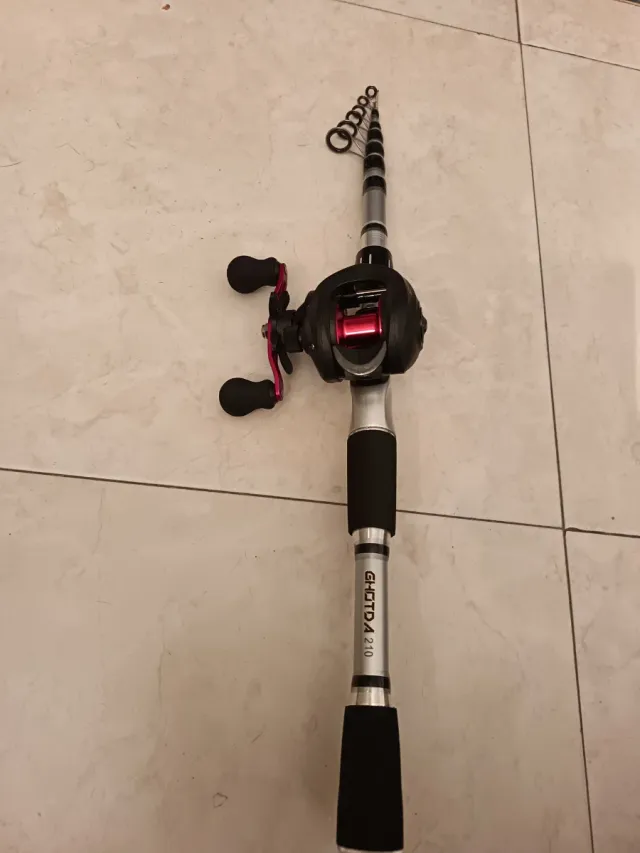 Caña de pescar GHOSTDA 210