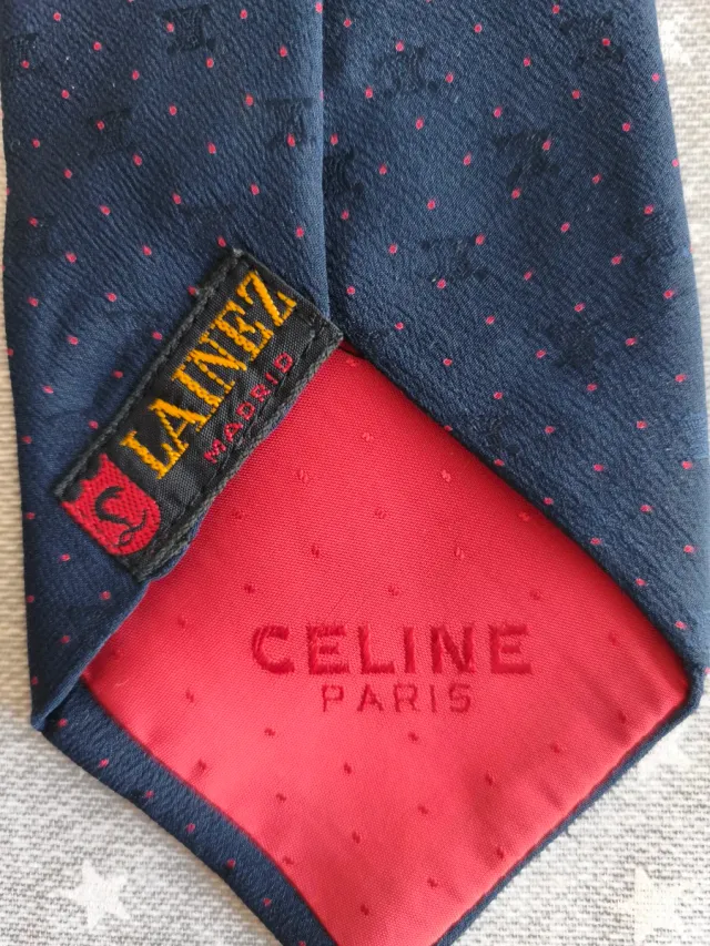 Corbata de lujo auténtica de la casa CELINE PARIS.
