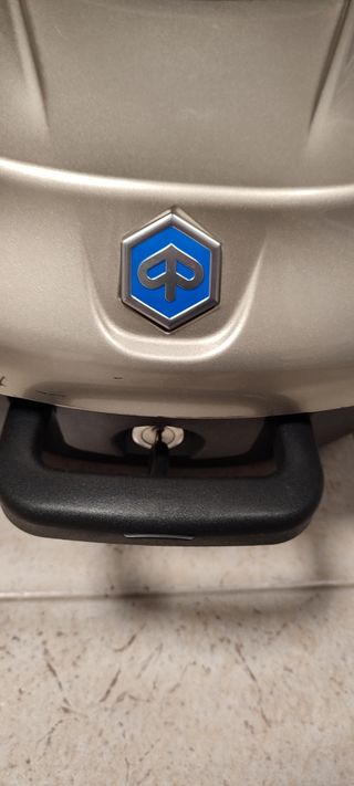 Baúl Piaggio Beverly 36 L original