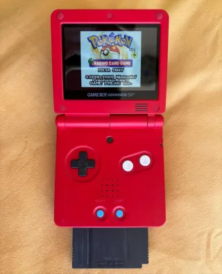 Game Boy Advance SP pokedex pantalla IPS