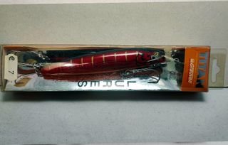 Lote a granel de 10 señuelos Titan para pescar