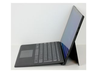 Microsoft Surface Pro 6 12" i5-8a gen 256Gb SSD M2