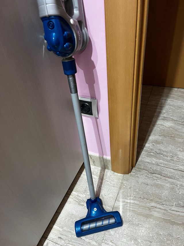 Aspiradora de juguete para niños