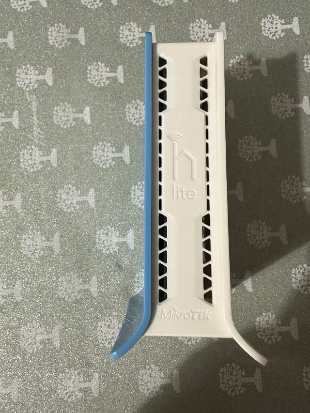 Router MikroTik hAP Lite RB941-2nD-TC