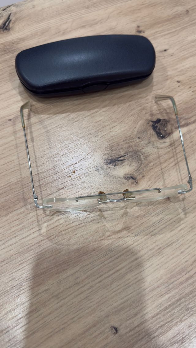 Montura de gafas Multiopticas