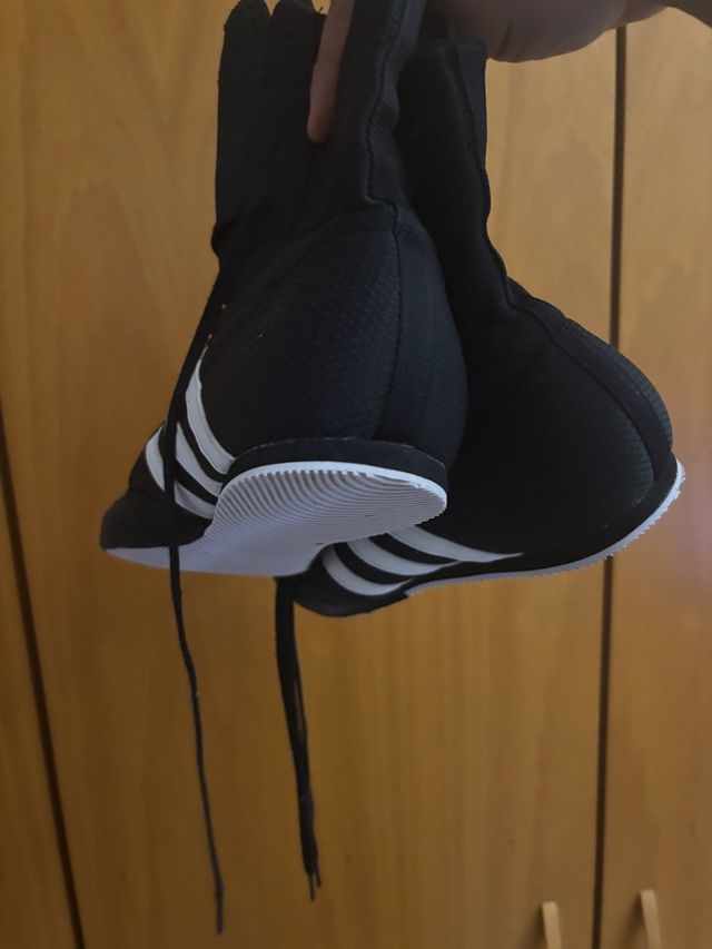 Adidas Box Hog 2.0 talla 44