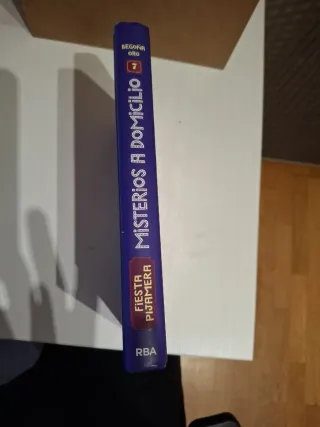 Misterios a domicilio 7 - Fiesta pijamera