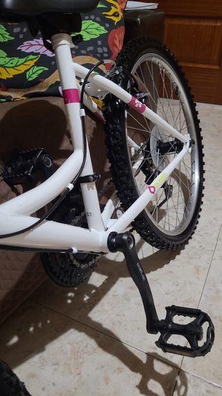 Bicicleta Denbike 24 Blanca y Rosa