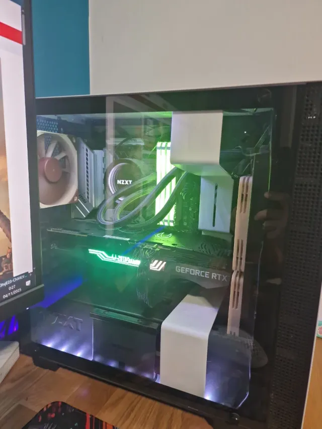 PC 5800x RTX 3080 da 32 GB NZXT