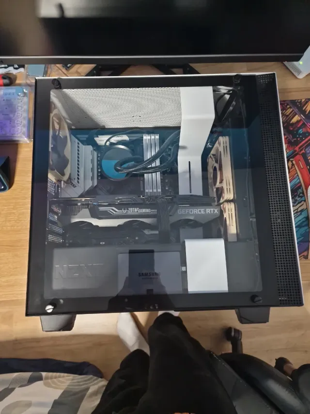 PC 5800x RTX 3080 da 32 GB NZXT