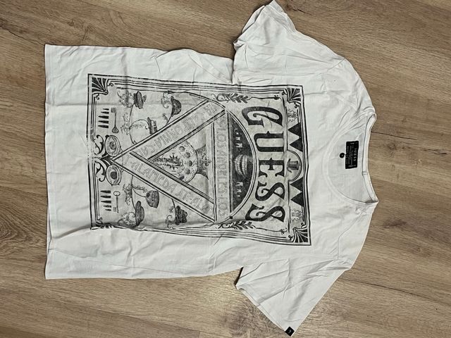 Camiseta Guess Blanca Estampada