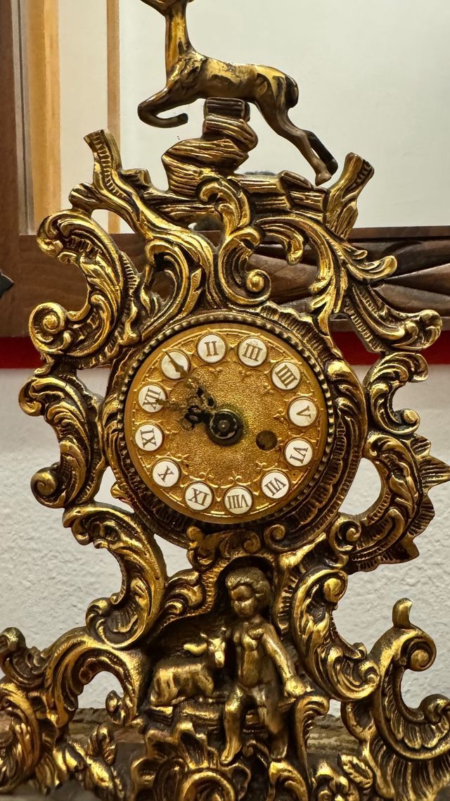 Reloj antiguo bronce ciervo y niño