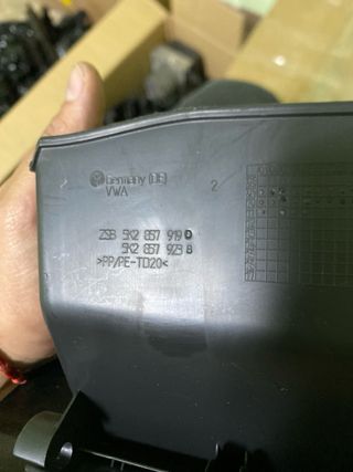 Rejilla y hueco portaobjetos VW Polo 6R/6C