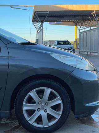 Peugeot 207 SW 2008 FAMILIAR