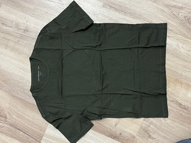 Camiseta negra All Saints Talla M