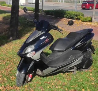 Yamaha Majesty. Rev. e ITV recientes. REGALO CASCO