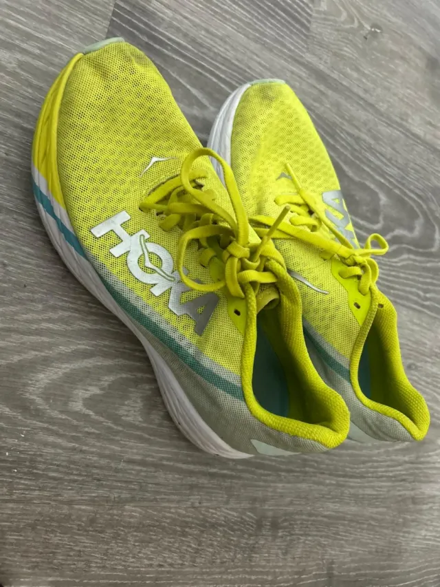 Zapatillas Hoka Running Neón