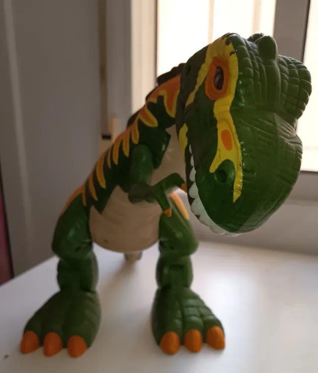 Figura Dinosaurio T-Rex Verde de unos 40 cm