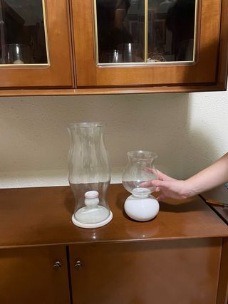 Set portacandele in vetro e porcellana