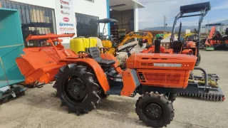 Mini tractor Kubota ZB1600 frutero con rotavator