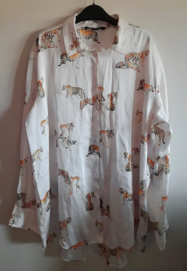 Camisa Zara Satinada Estampado Tigres